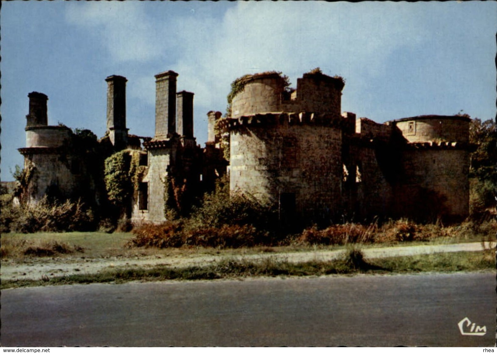 29 - CLEDER - chateau