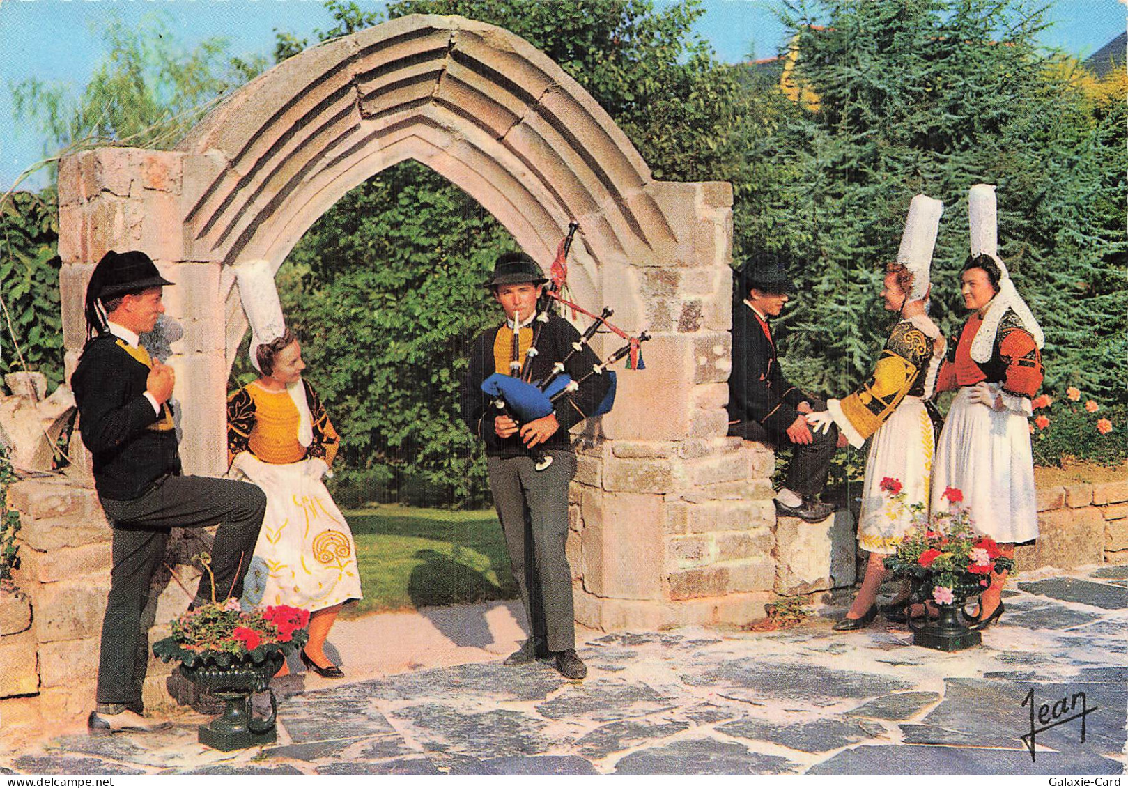 29 COMBRIT SAINTE MARINE