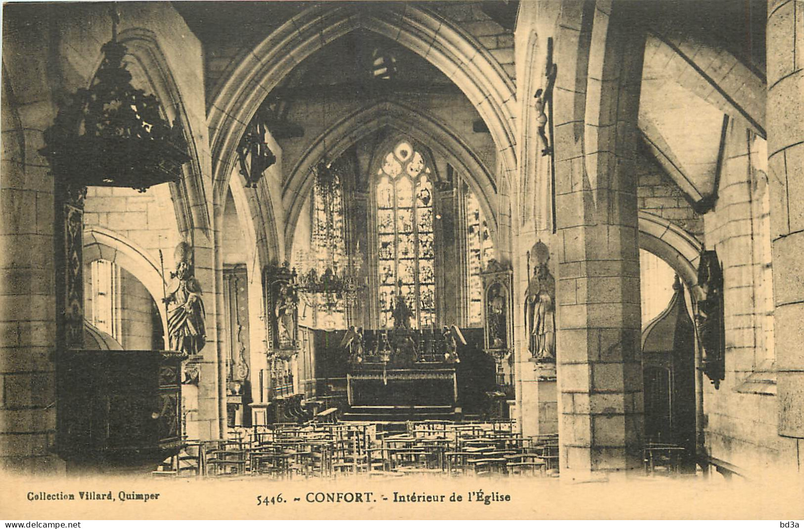 29   CONFORT MEILARS  INTERIEUR DE L'EGLISE