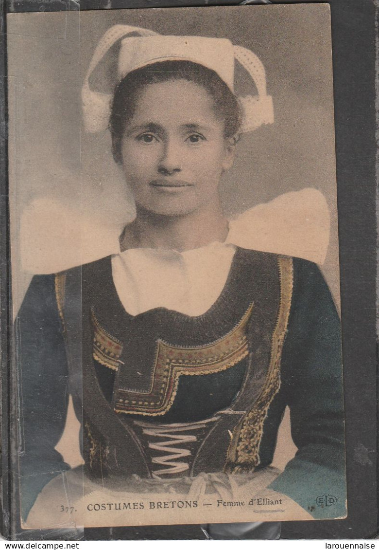 29 - ELLIANT - Femme d' Elliant