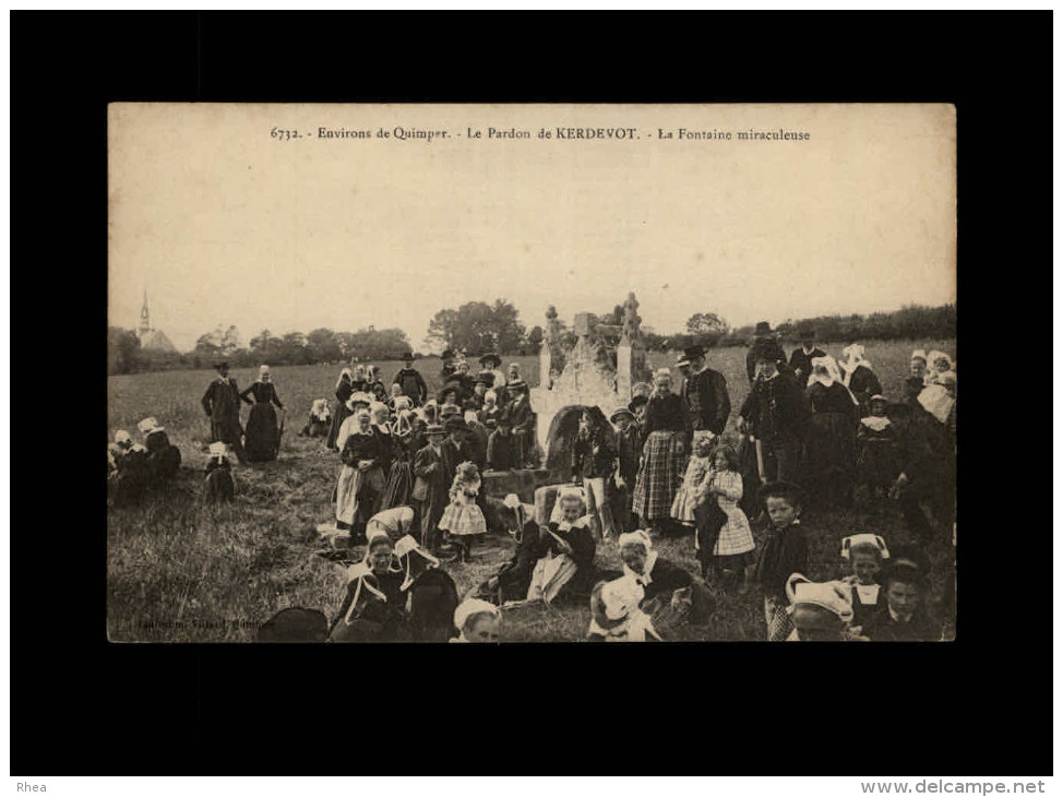 29 - ERGUE-GABERIC - Kerdevot - Pardon - fontaine miraculeuse