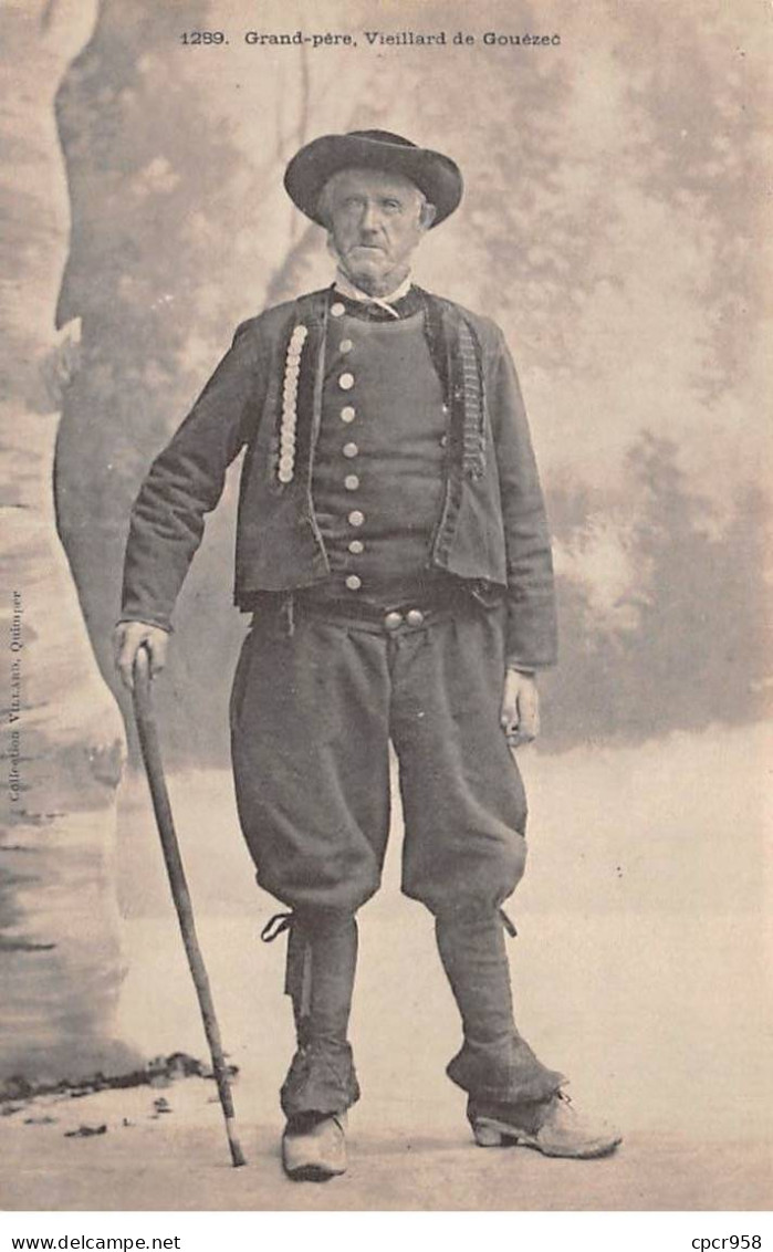 29 - GOUEZEC - SAN34383 - Grand-Père - Vieillard de Gouézec