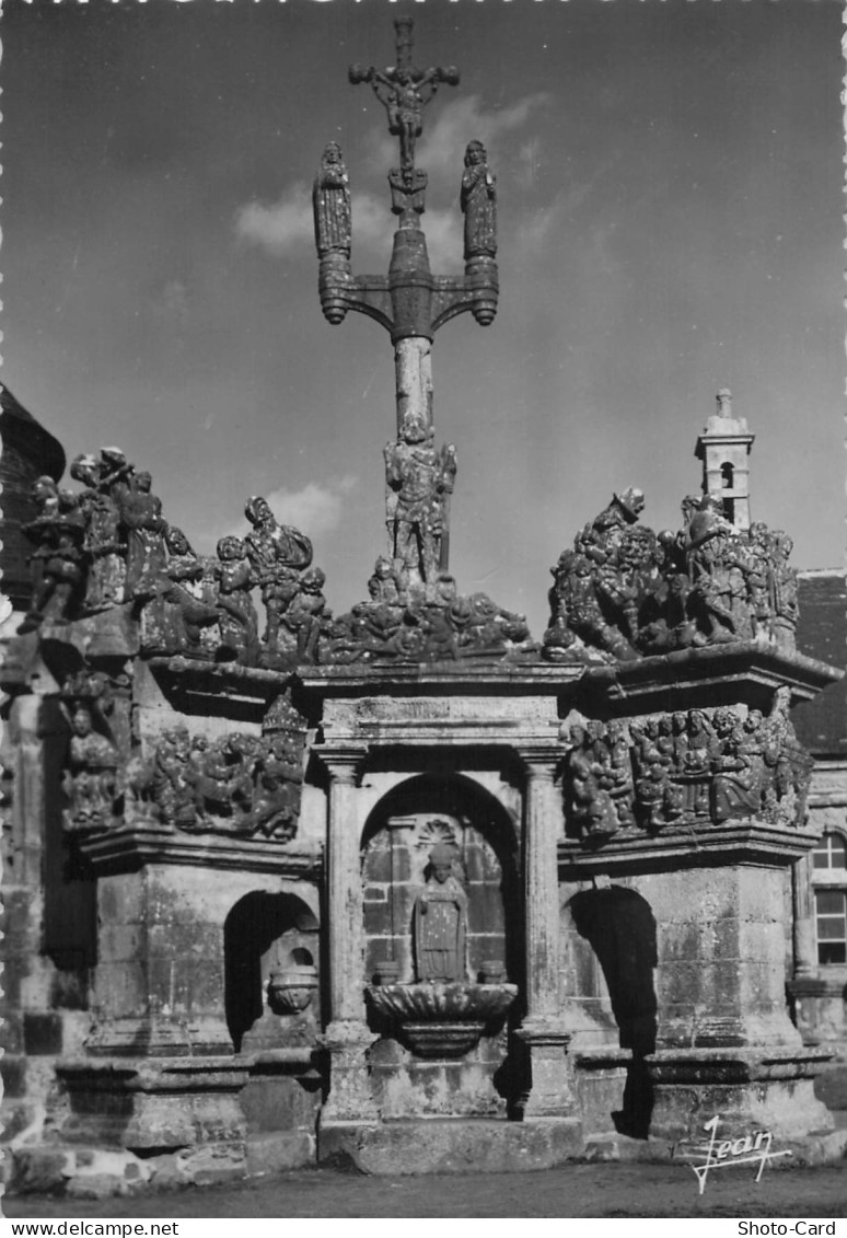 29 GUIMILIAU CALVAIRE DE GUIMILIAU