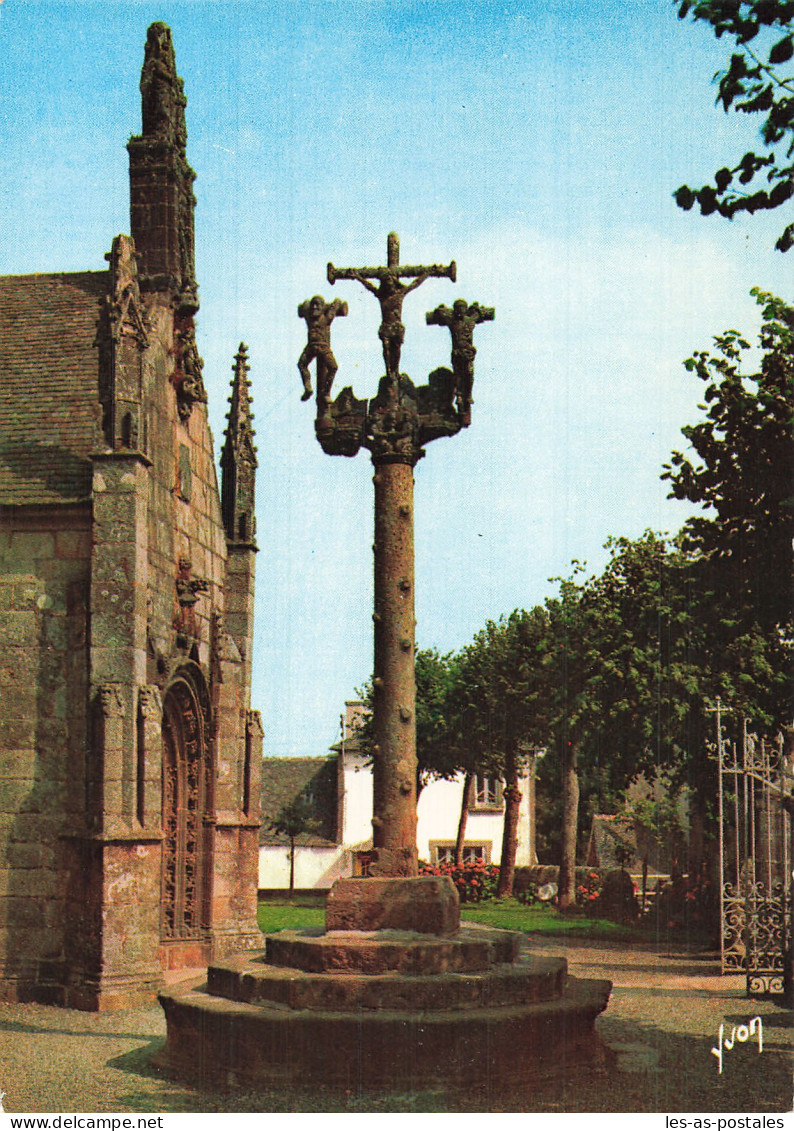 29 LAMPAUL GUIMILIAU LE CALVAIRE