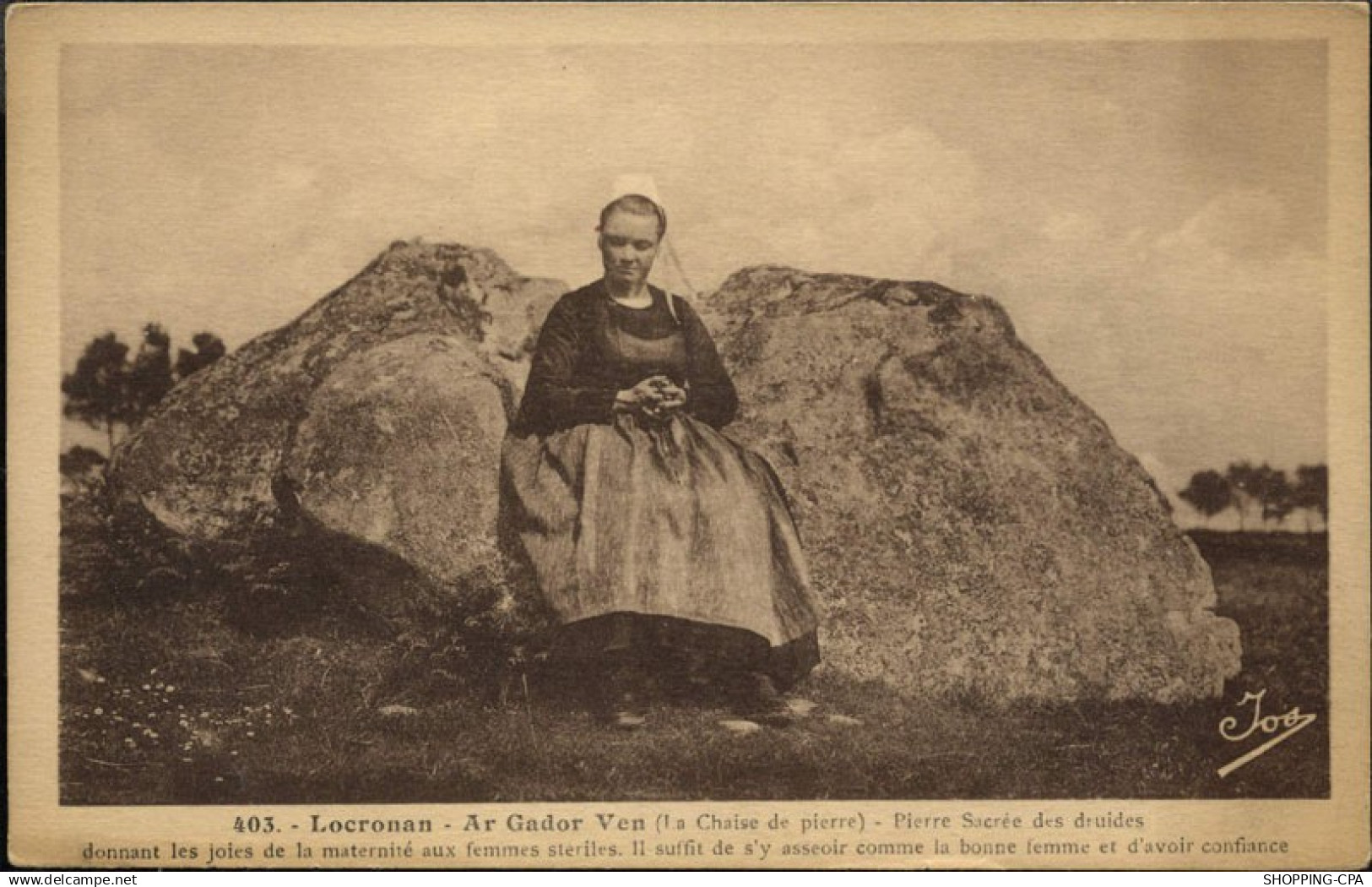 29 - Locronan - Ar Gador Ven - Chaise de pierre