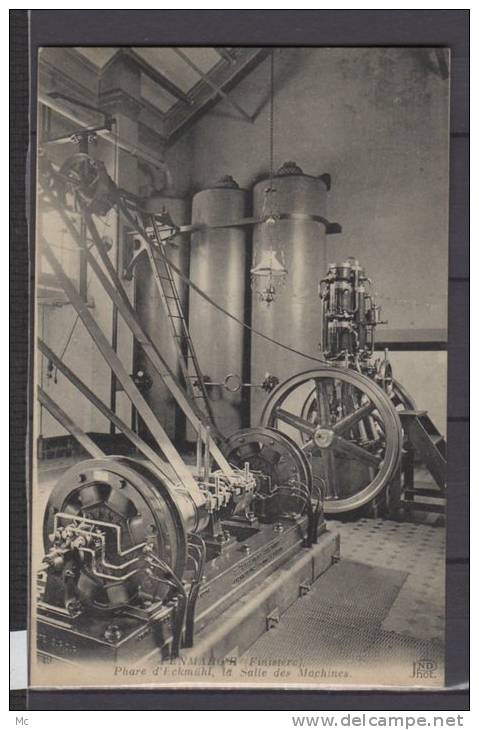 29 - Penmarch - Phare d'Eckmuhl - la salle des Machines