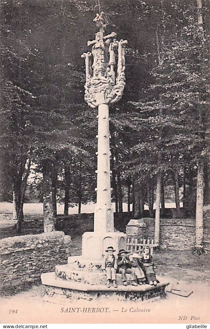 29 -  Plonevez  du Faou  -  Saint Herbot - le calvaire