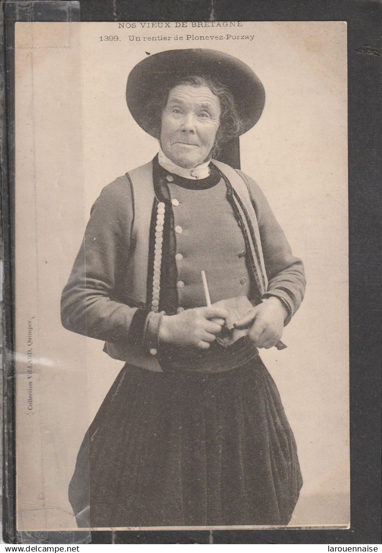 29 - PLONEVEZ PORZAY - Un rentier de Plonévez Porzay
