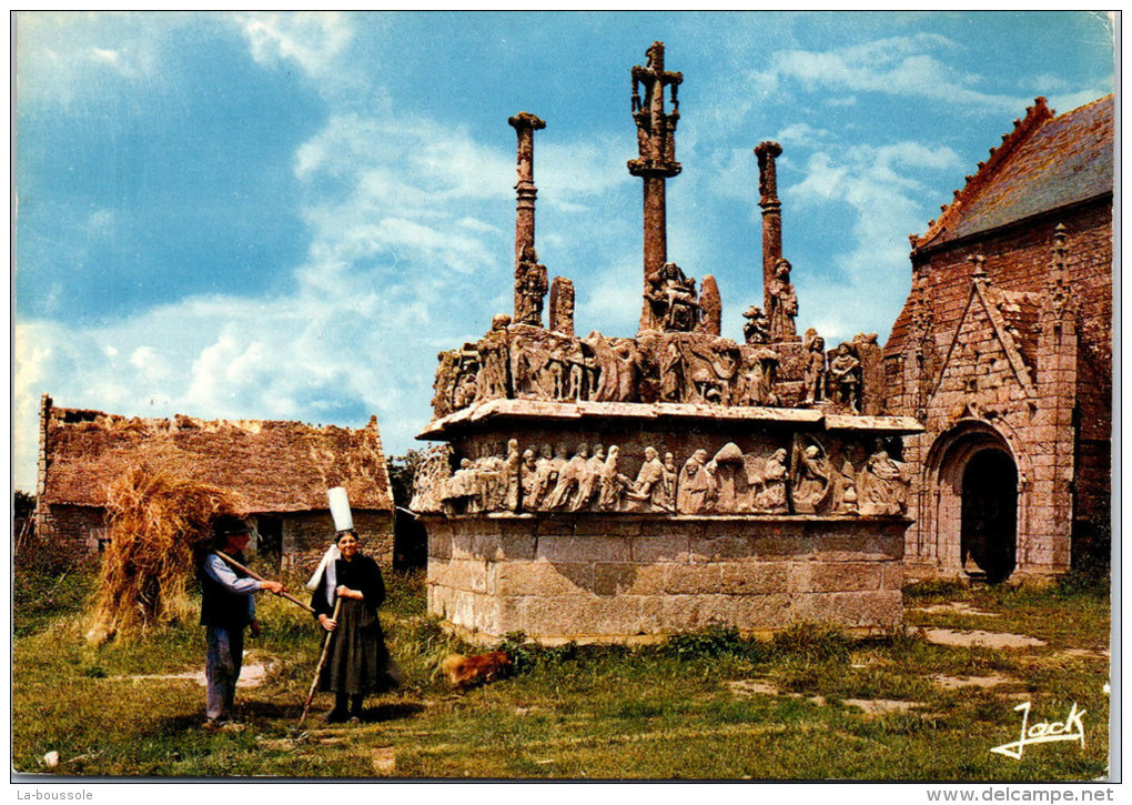 29 SAINT JEAN TROLIMON - le calvaire de Tronoen ---