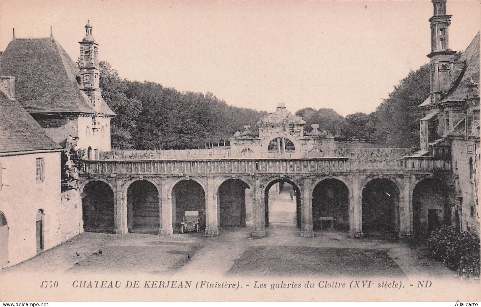 29 SAINT VOUGAY CHATEAU DE KERJEAN