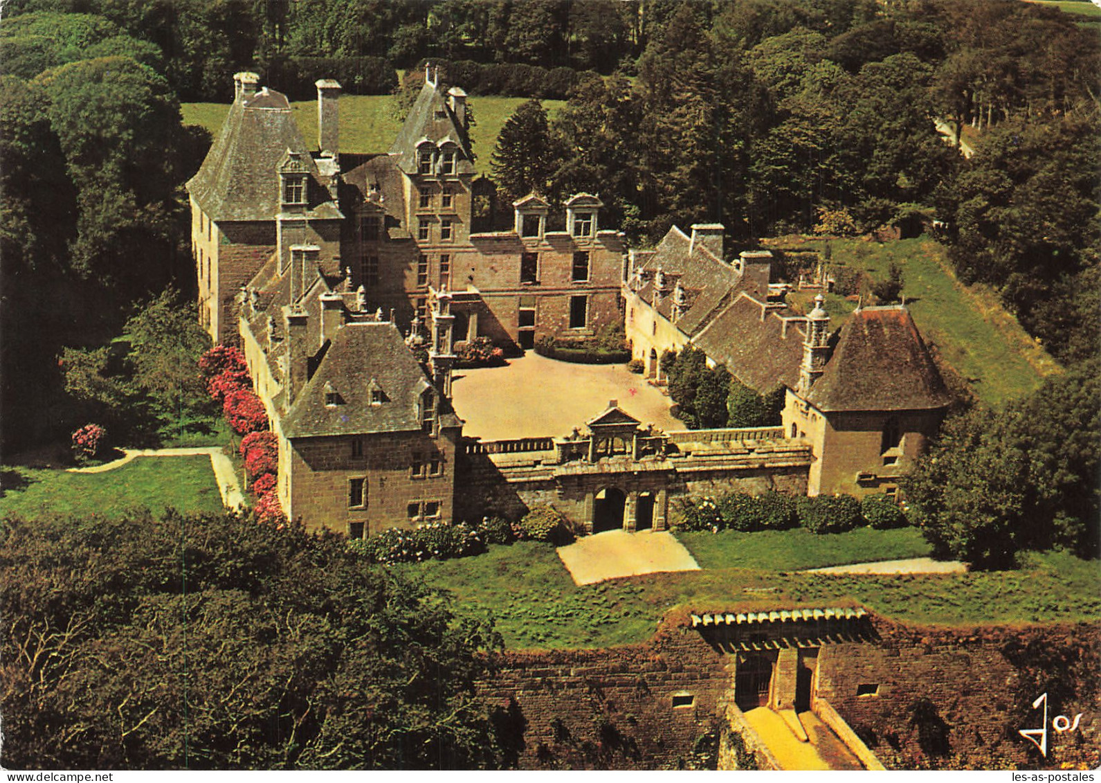 29 SAINT VOUGAY LE CHÂTEAU DE KERJEAN