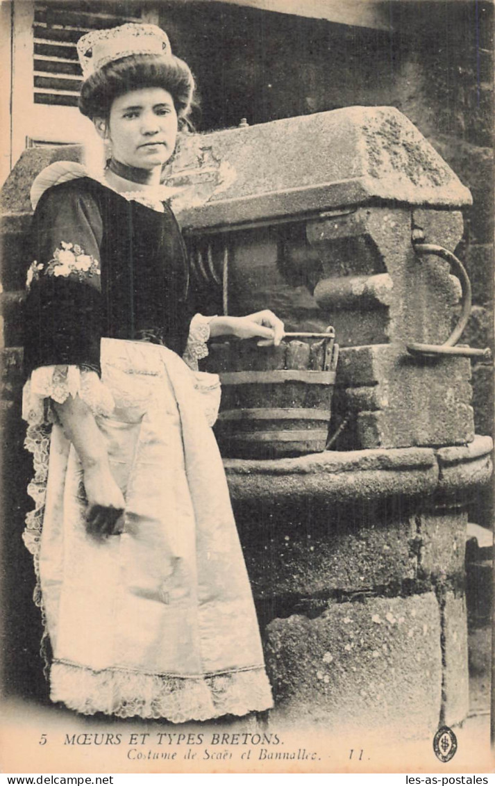 29 SIZUN COSTUME DE SIZUN ET BANNALEC