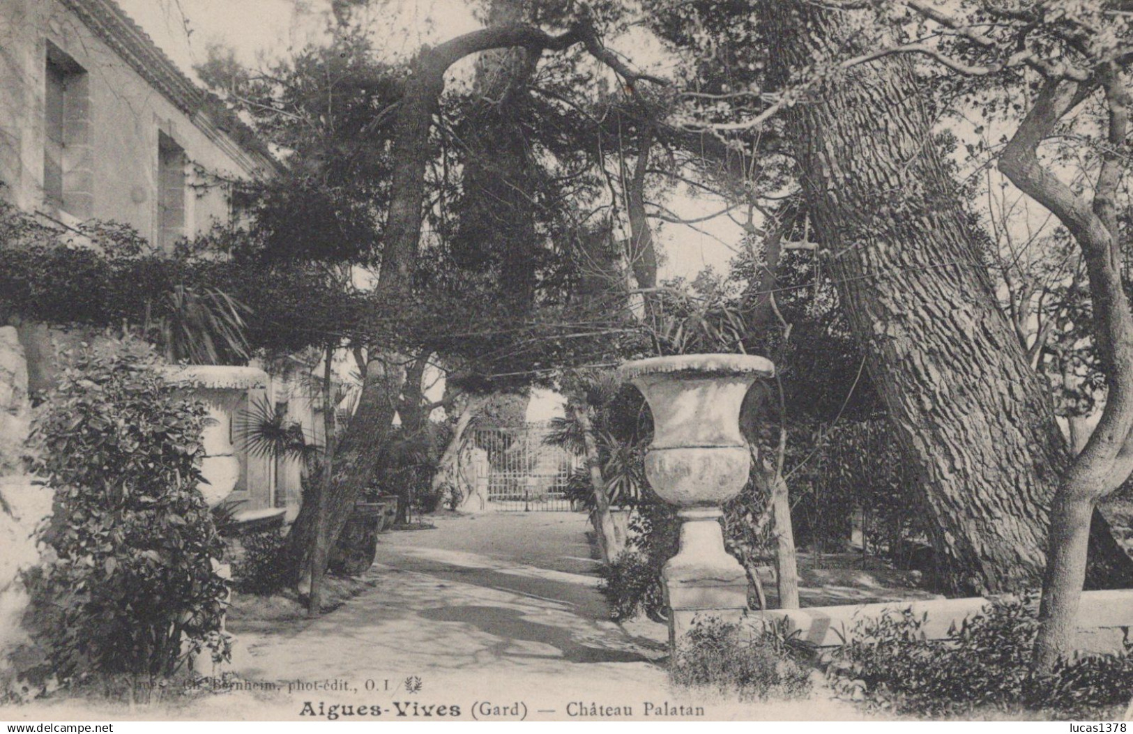 30 / AIGUES VIVES / CHATEAU PALATAN