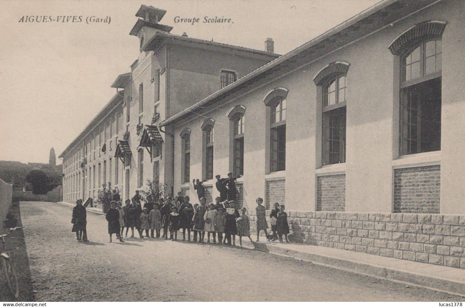 30  / AIGUES VIVES /  GROUPE SCOLAIRE / ANIMEE