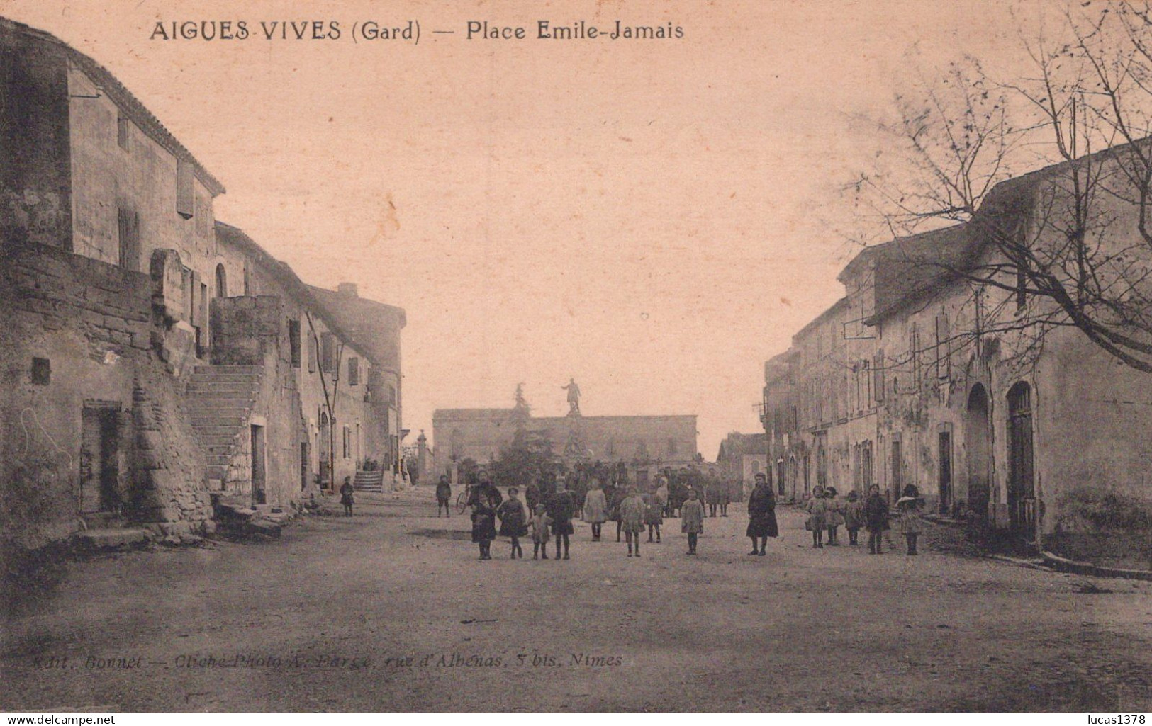 30  / AIGUES VIVES / PLACE EMILE JAMAIS