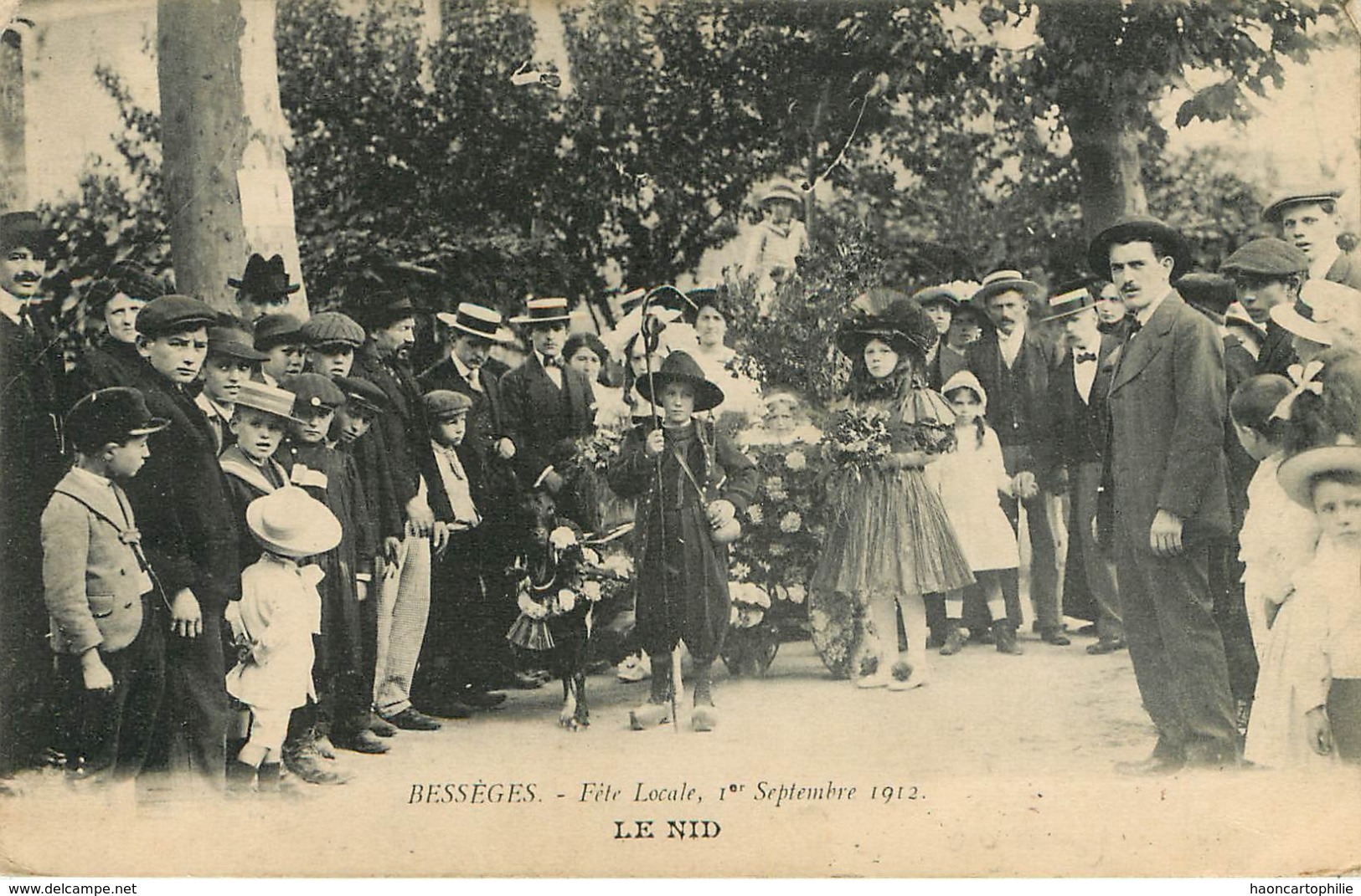 30: Besseges : fête locale le nid