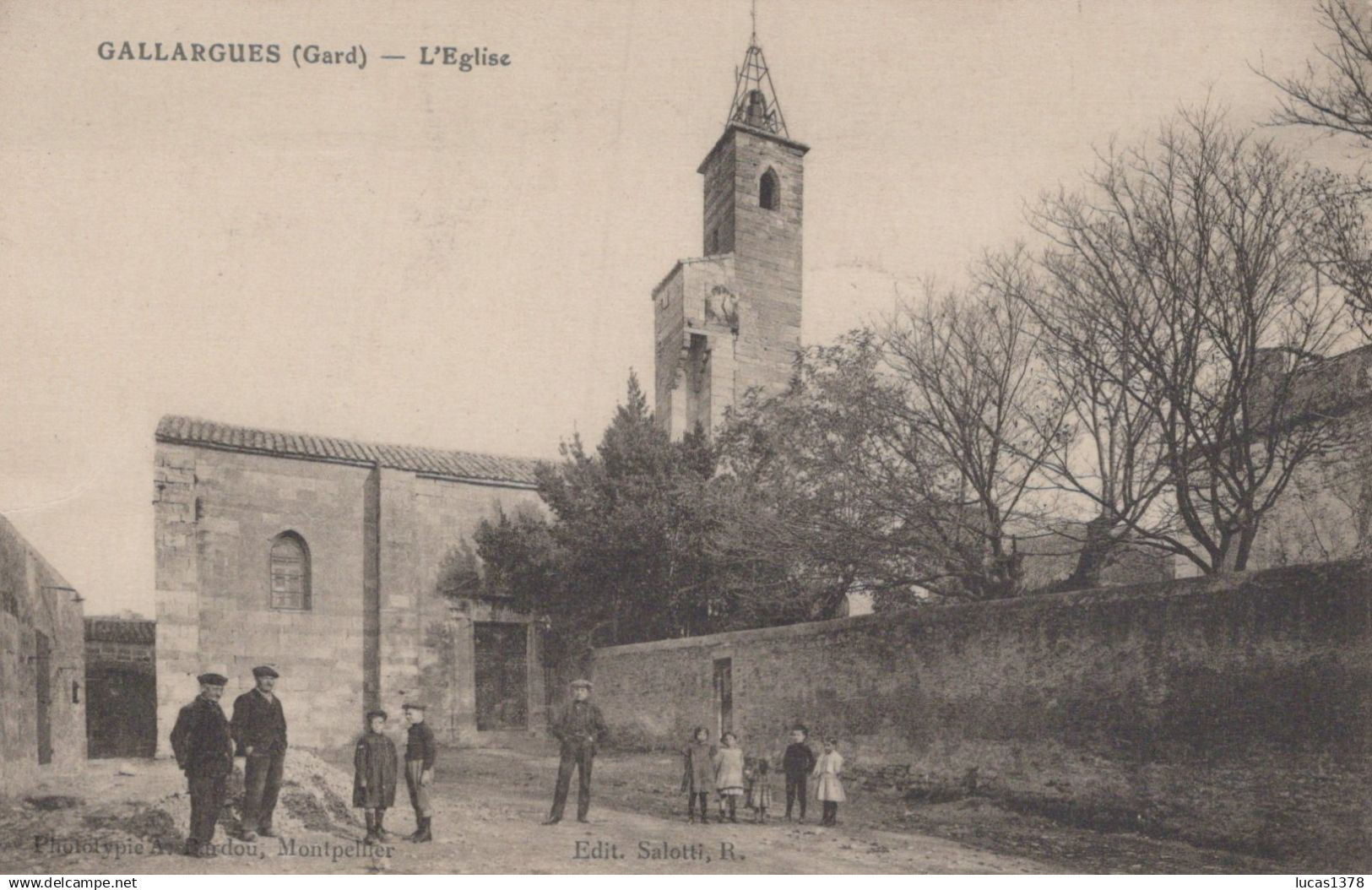 30 / GALLARGUES / L EGLISE