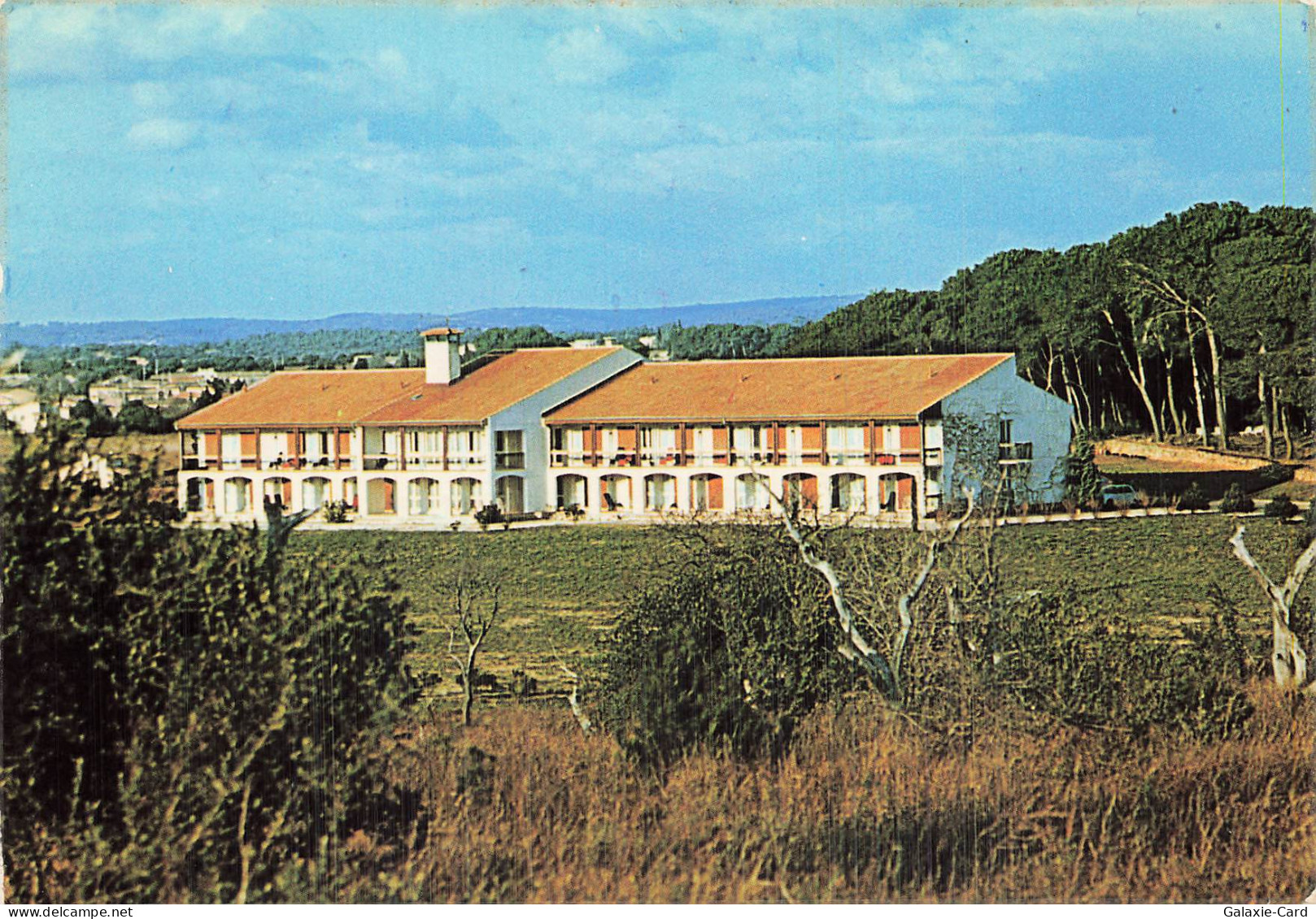 30 GALLARGUES LE MONTUEUX