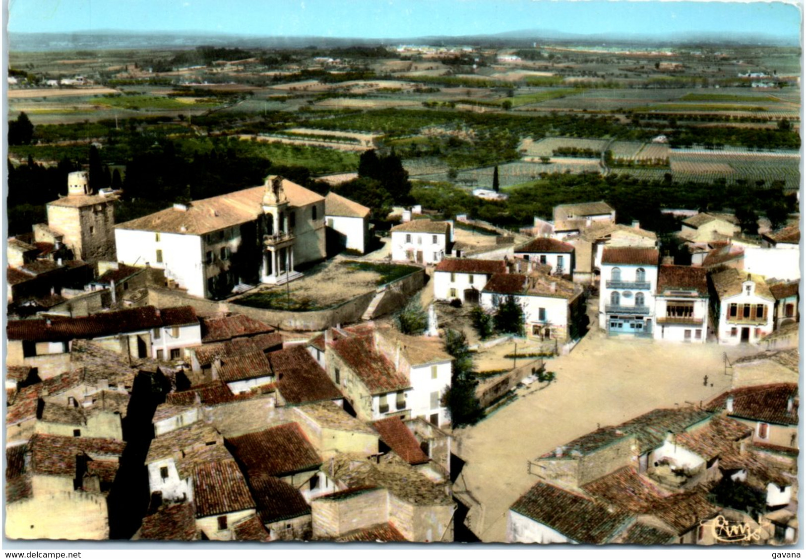 30 GALLARGUES-le-MONTUEUX - Vue aérienne du village