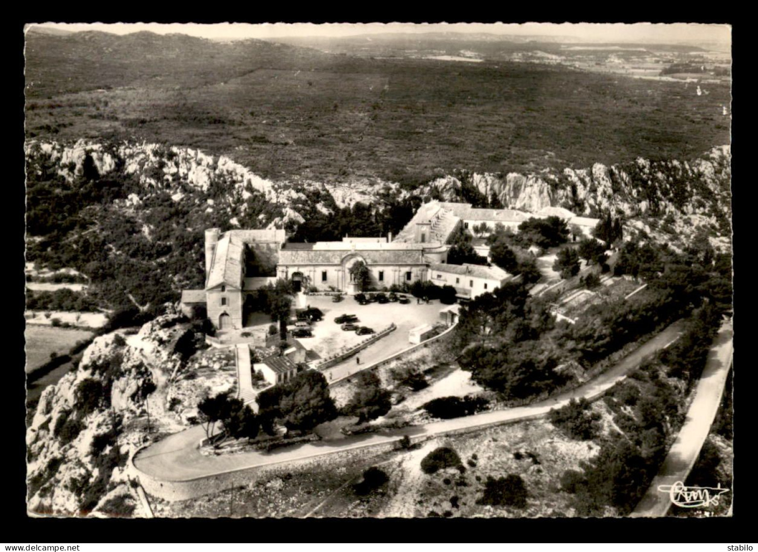 30 - ROCHEFORT-DU-GARD - LE SANCTUAIRE DE NOTRE-DAME DE ROCHEFORT