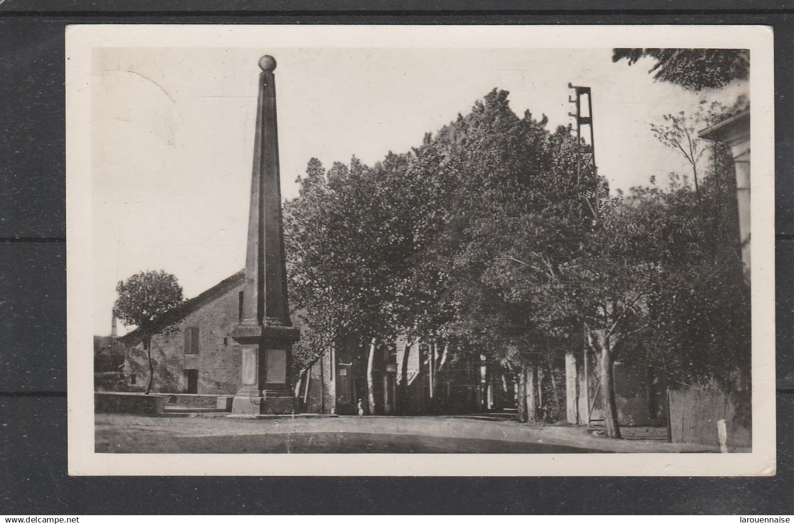 30 - SAINT CHRISTOL LES ALES - La Pyramide