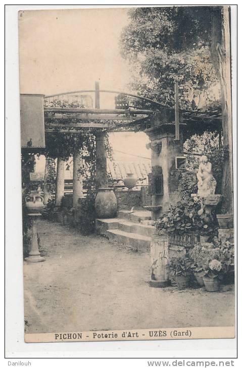 30 // UZES   PICHON poterie d'art