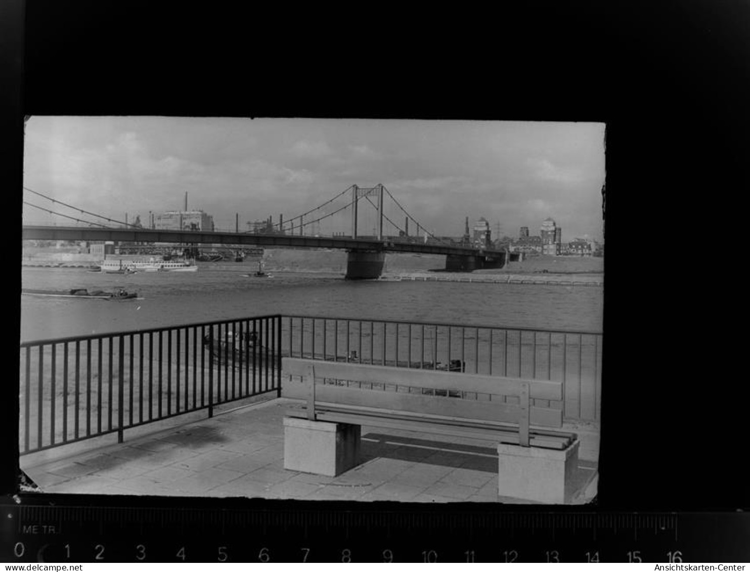 30023899 - Homberg , Niederrhein