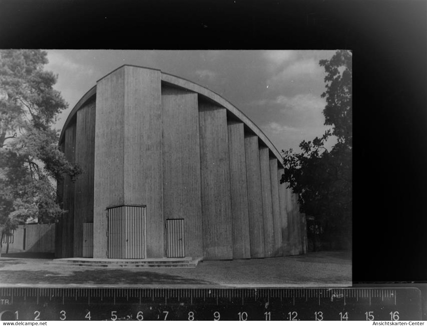 30070393 - Leverkusen