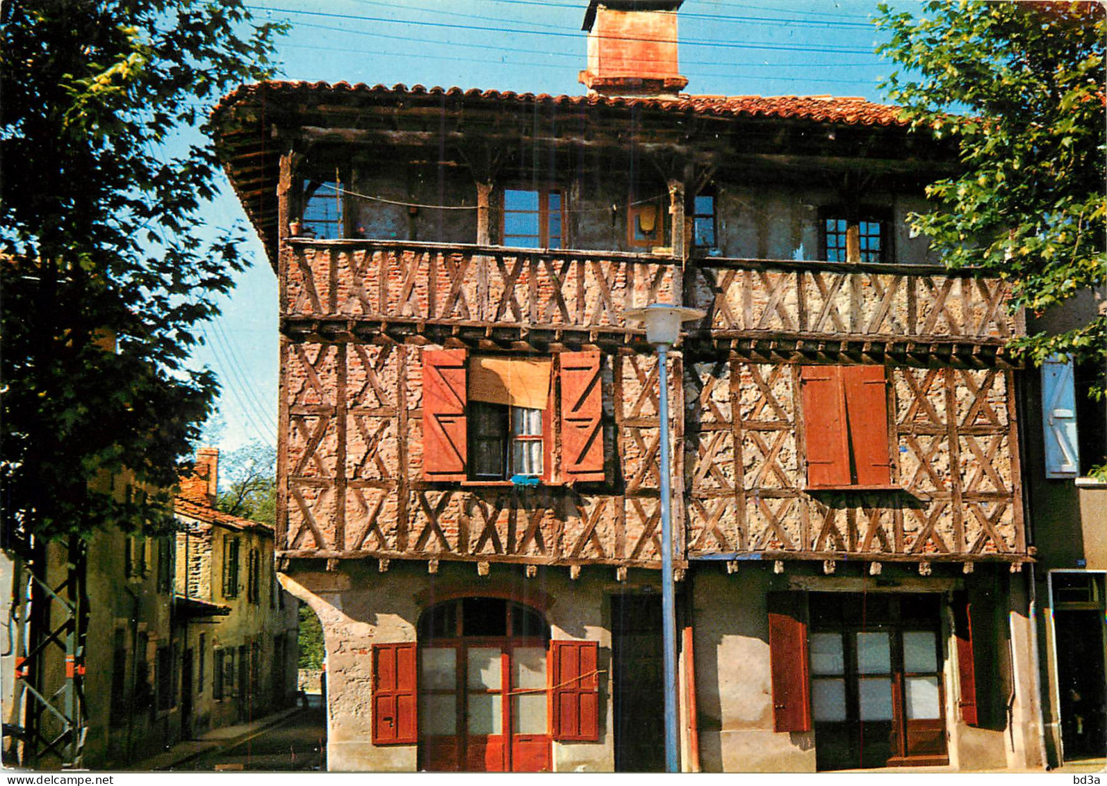 31 MURET