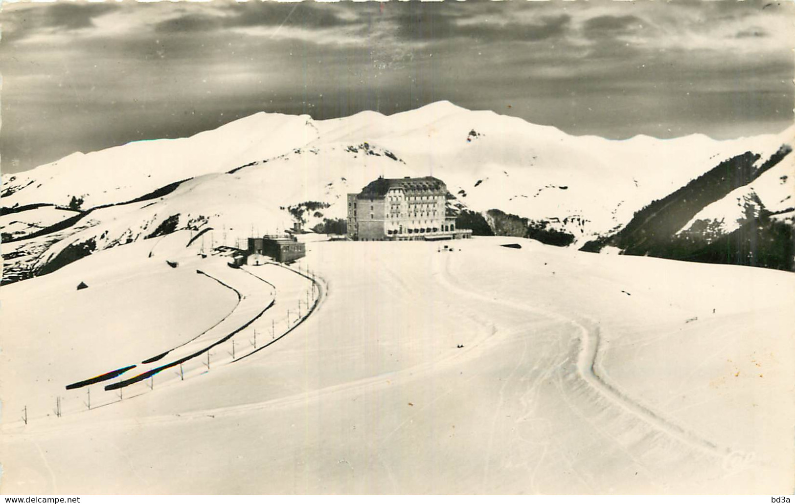 31 - SUPERBAGNERES