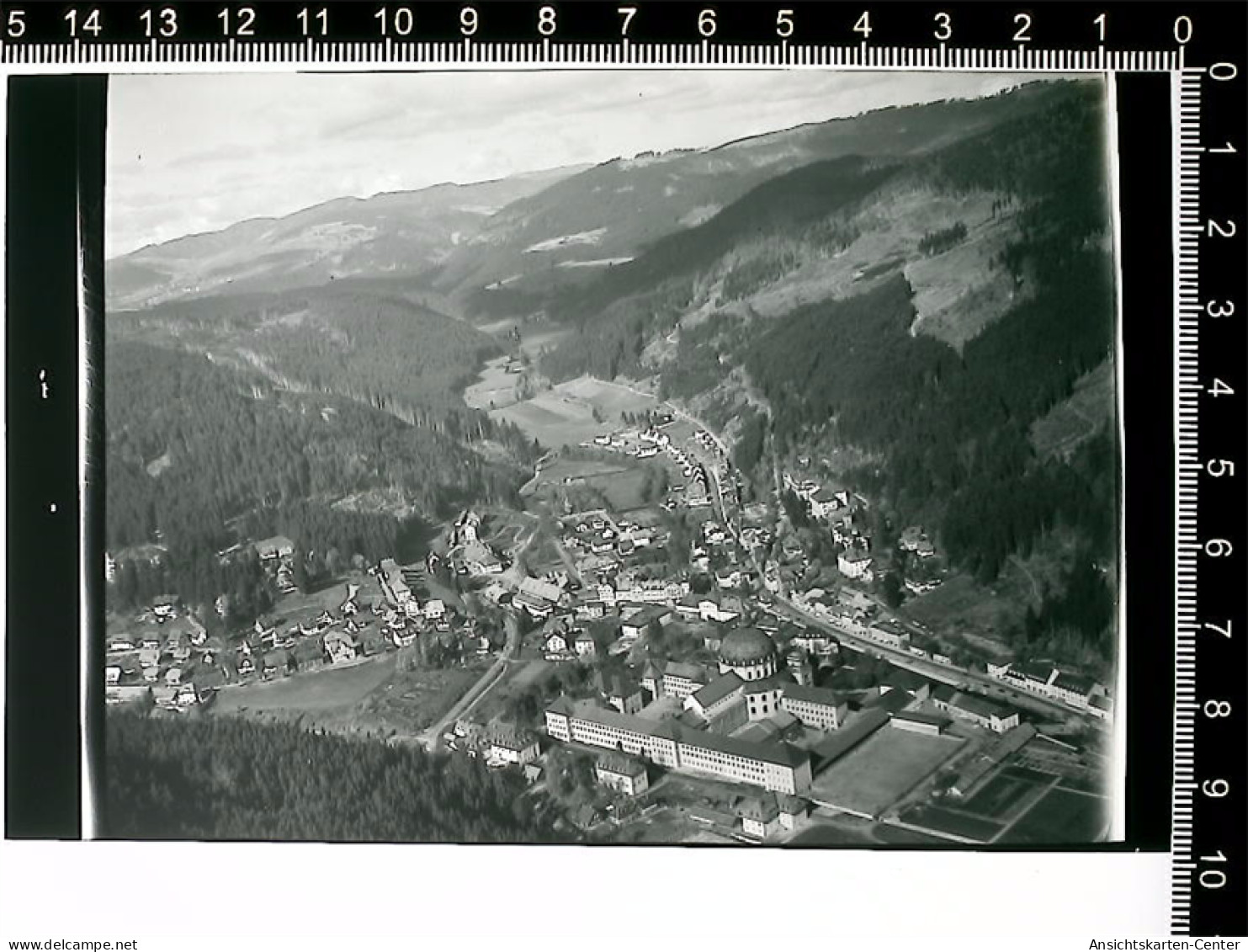 31002887 - St. Blasien