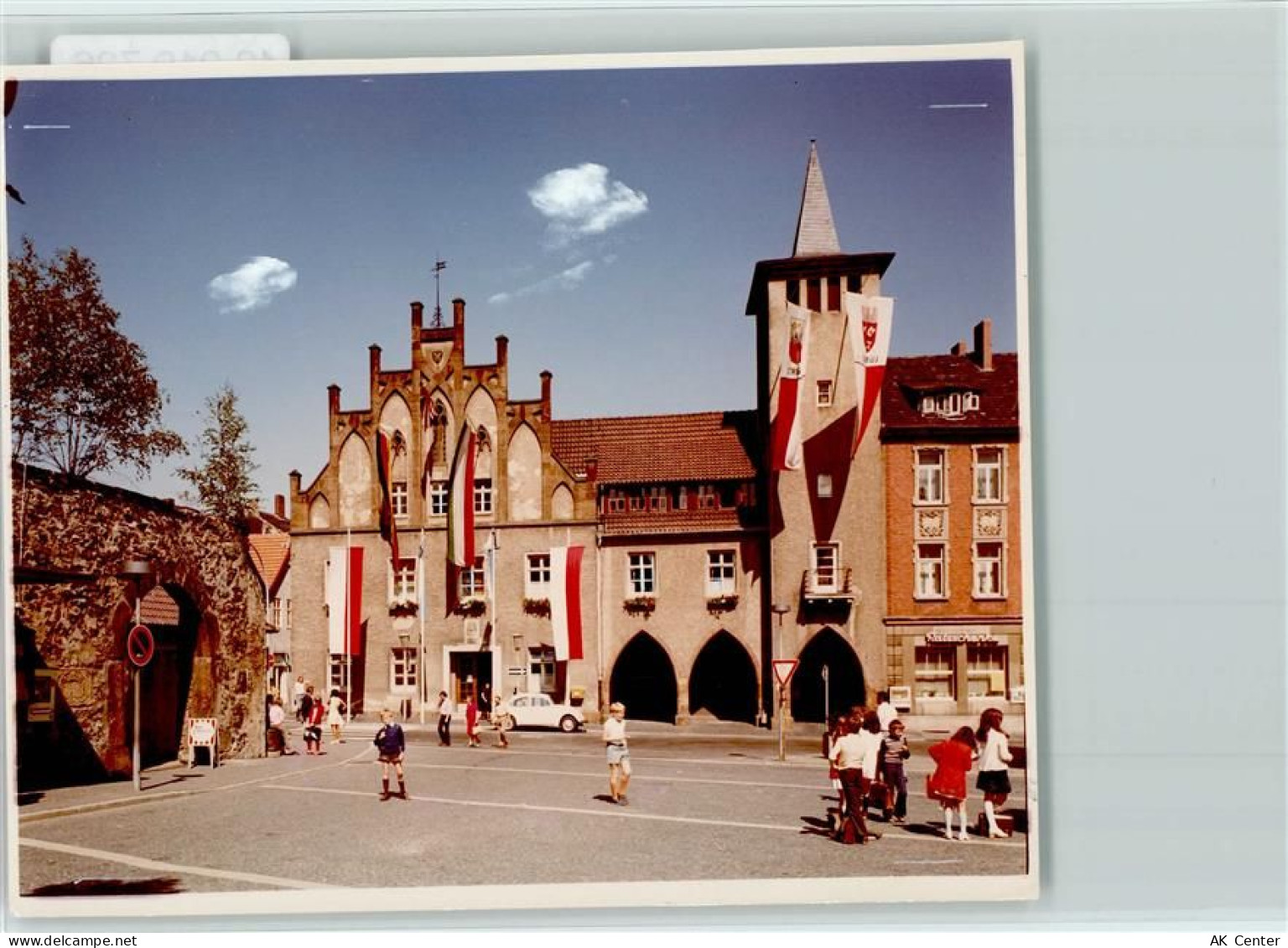 32312 W4990 Lübbecke , Westf FOTO KEINE AK Rathaus Fahnen - 40019726