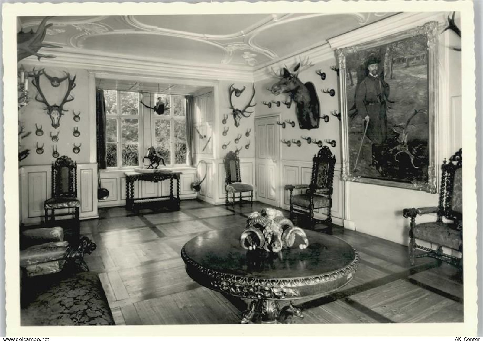 32756 W4930 Detmold - Schloss Detmold Innenaufnahme Jagdzimmer - 10025392