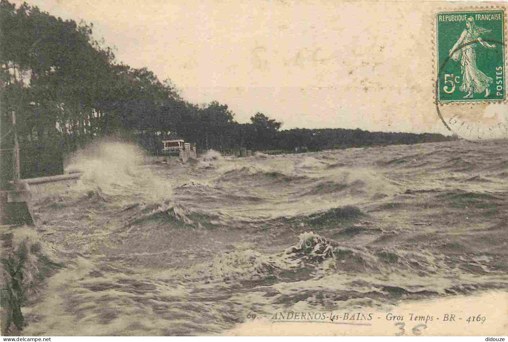 33 - Andernos les Bains - Gros temps - Effet de vagues - CPA - Oblitération - Voir Scans Recto-Verso
