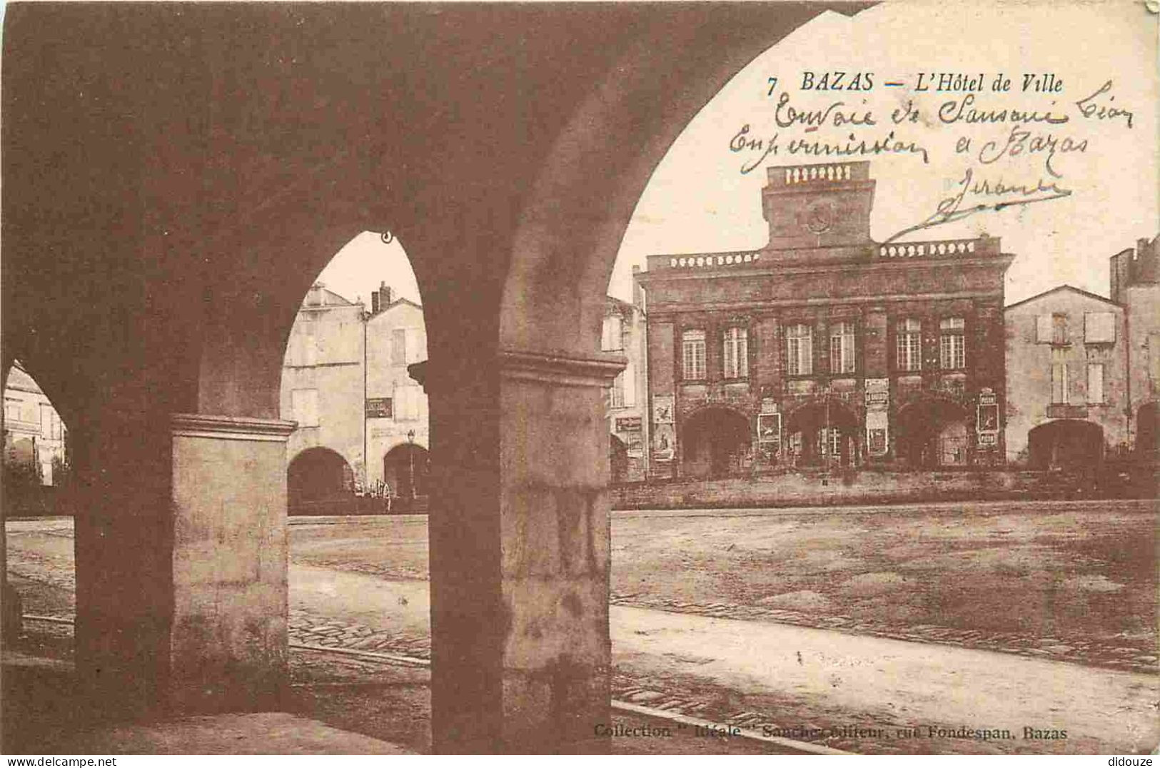33 - Bazas - L hotel de ville - CPA - Oblitération de 1916 - Voir Scans Recto-Verso
