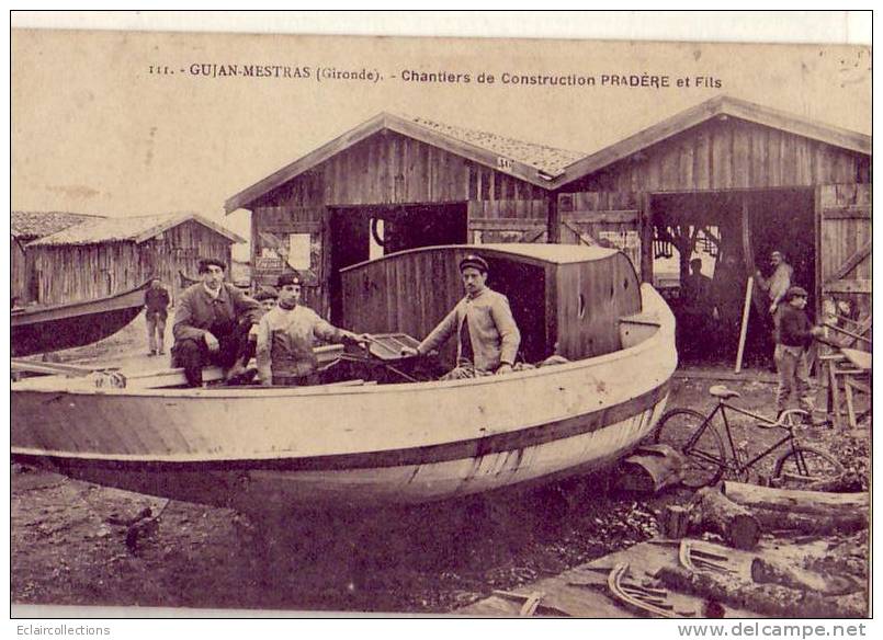 33.......Gujan-Mestras... ....Chantiers  de construction Pradère  (petit pli Bas gauche  voir scan)
