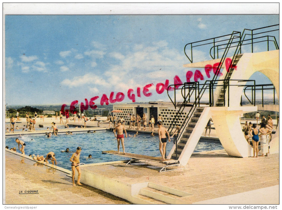 33 - LA REOLE  - LA PISCINE