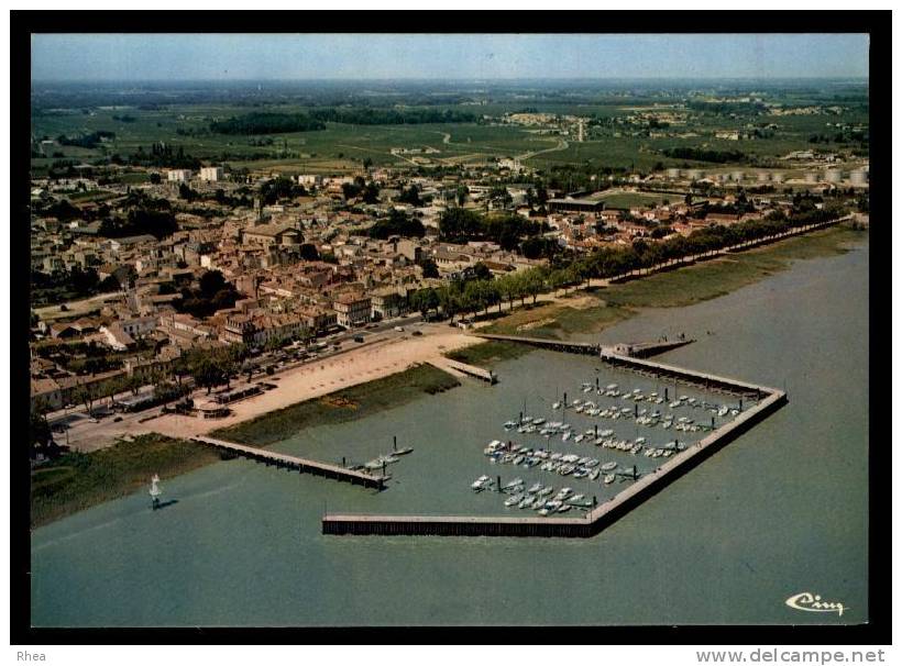 33 Pauillac vue aerienne D33D K33314K C33314C RH067279