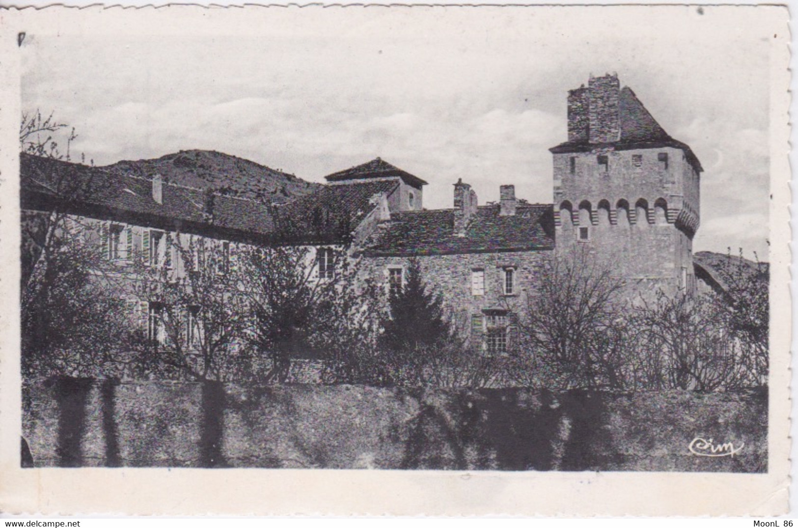 34 - SAINT PONS DE THOMIERES - HERAULT - LA TOUR DU COMTE PON