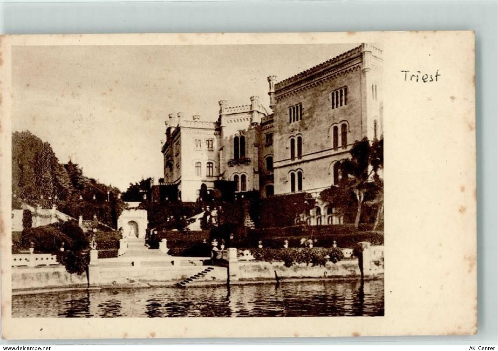 34100 Trieste / Triest / Trst - Miramare - 11034472