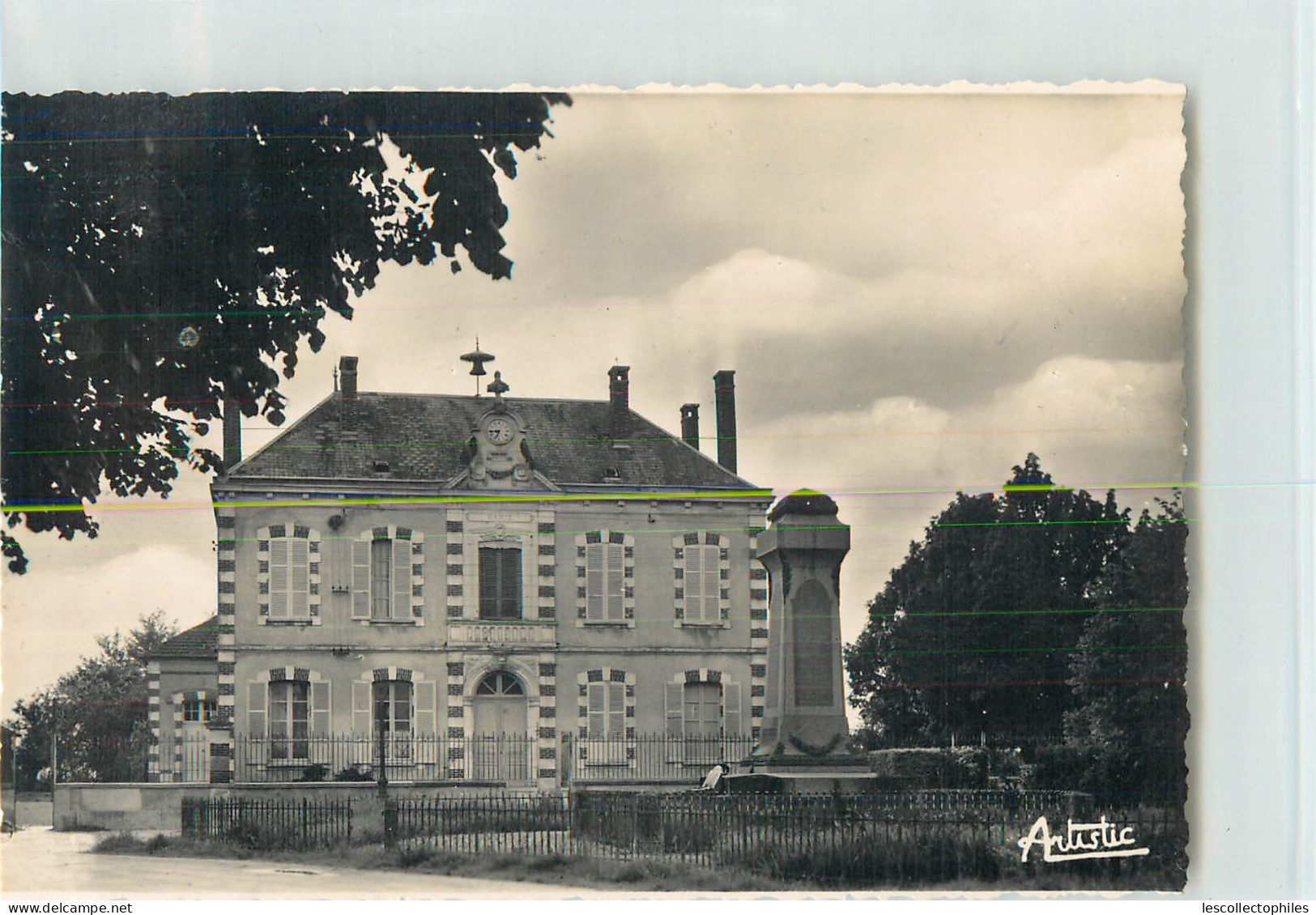 34449 - CHEVANNES - CPSM - LA MAIRIE