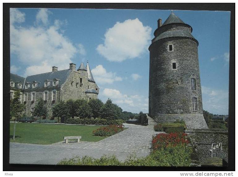 35 Châteaugiron chateau tour    D35D  K35069K  C35069C RH032034