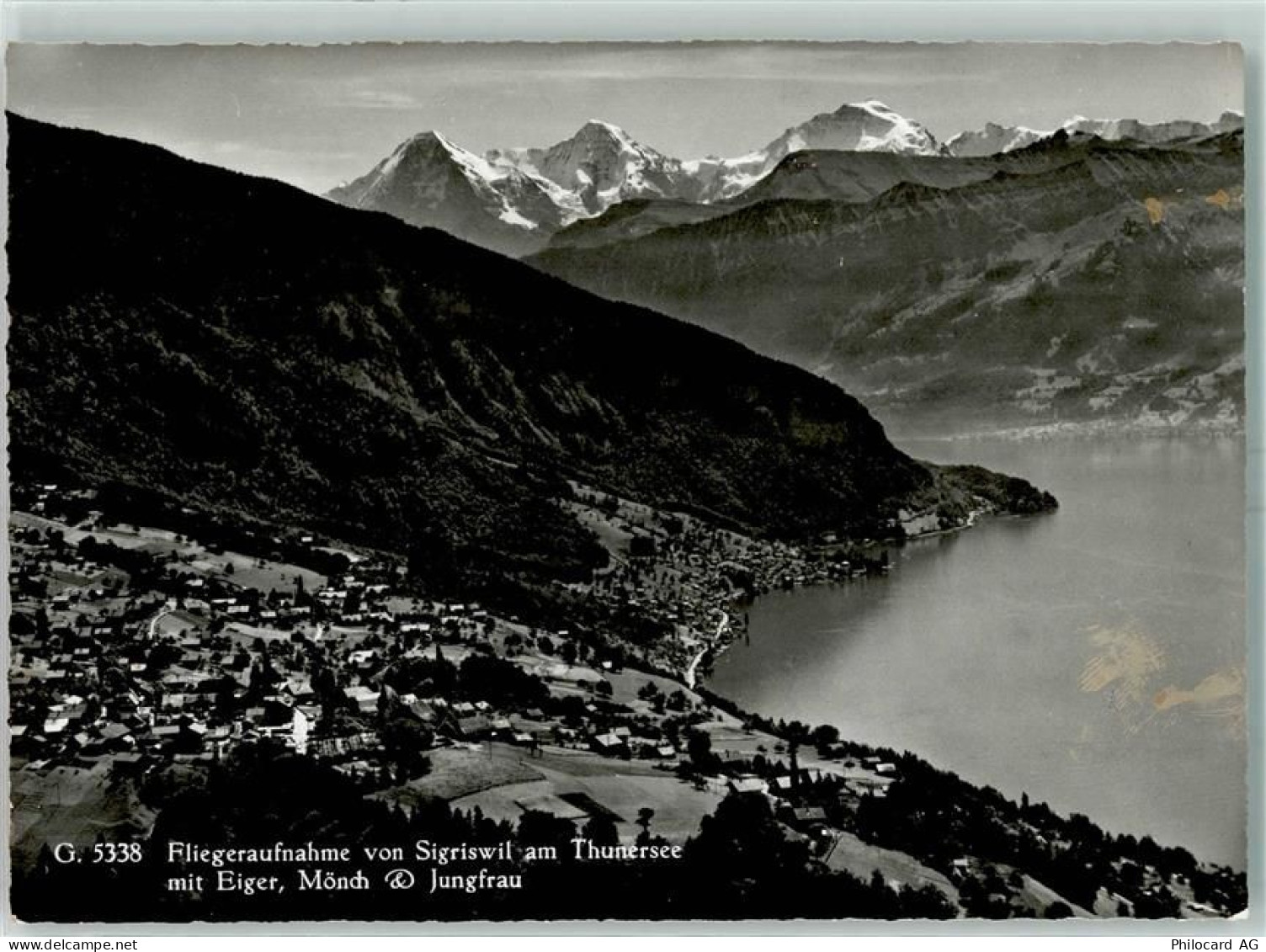 3655 Sigriswil - Fliegeraufnahme von Sigriswil am Thunersee mit Eiger Mö... - 10395579