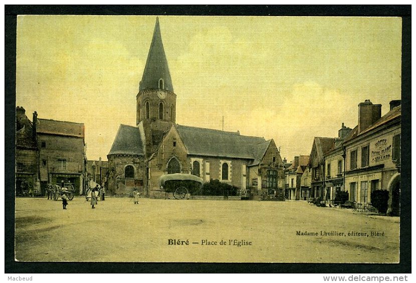 37 - BLÉRÉ - Belle carte toilée - Place de l'Église