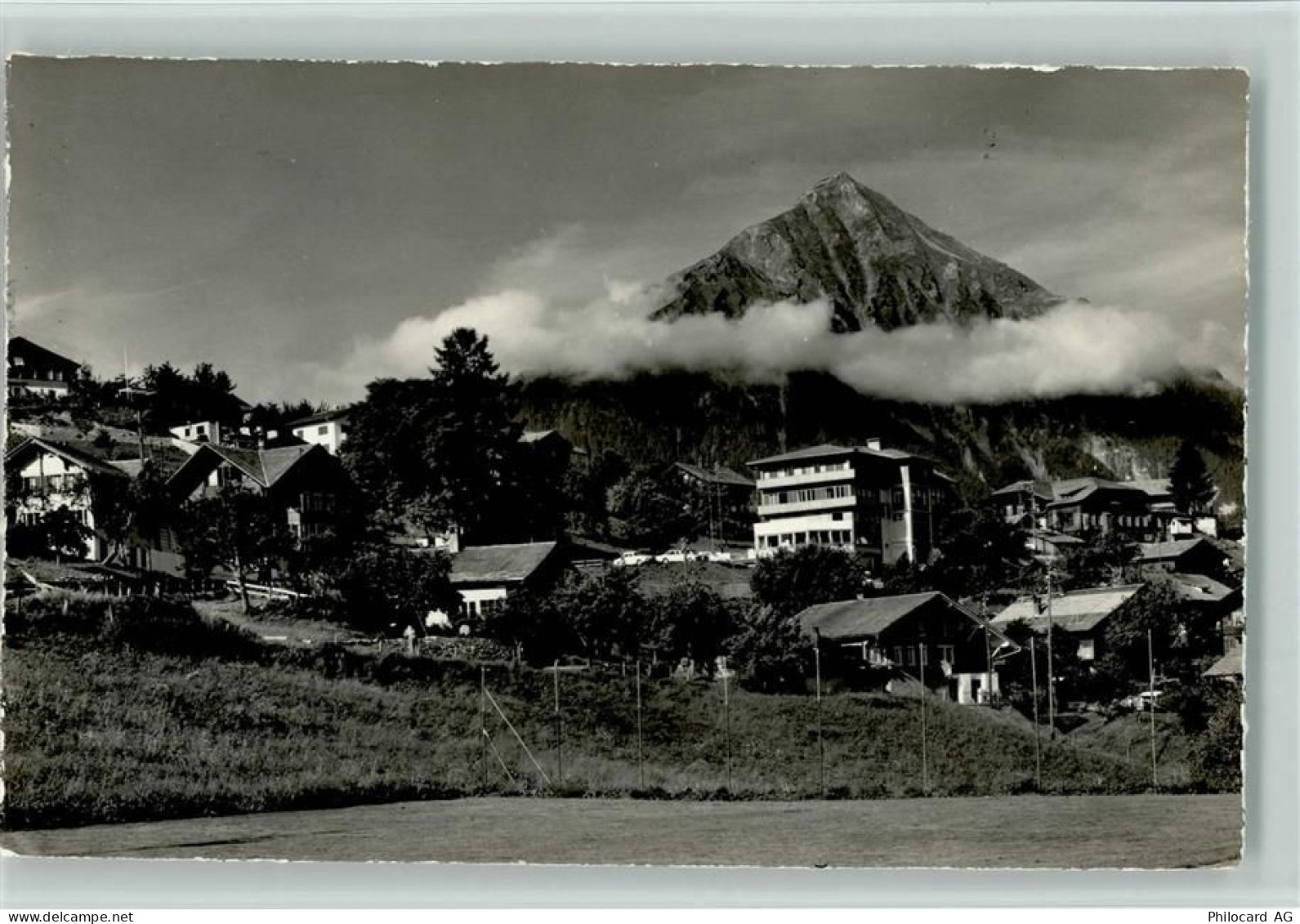3704 Krattigen - Dorfpartie mit Hotel Bellevue - 10064327