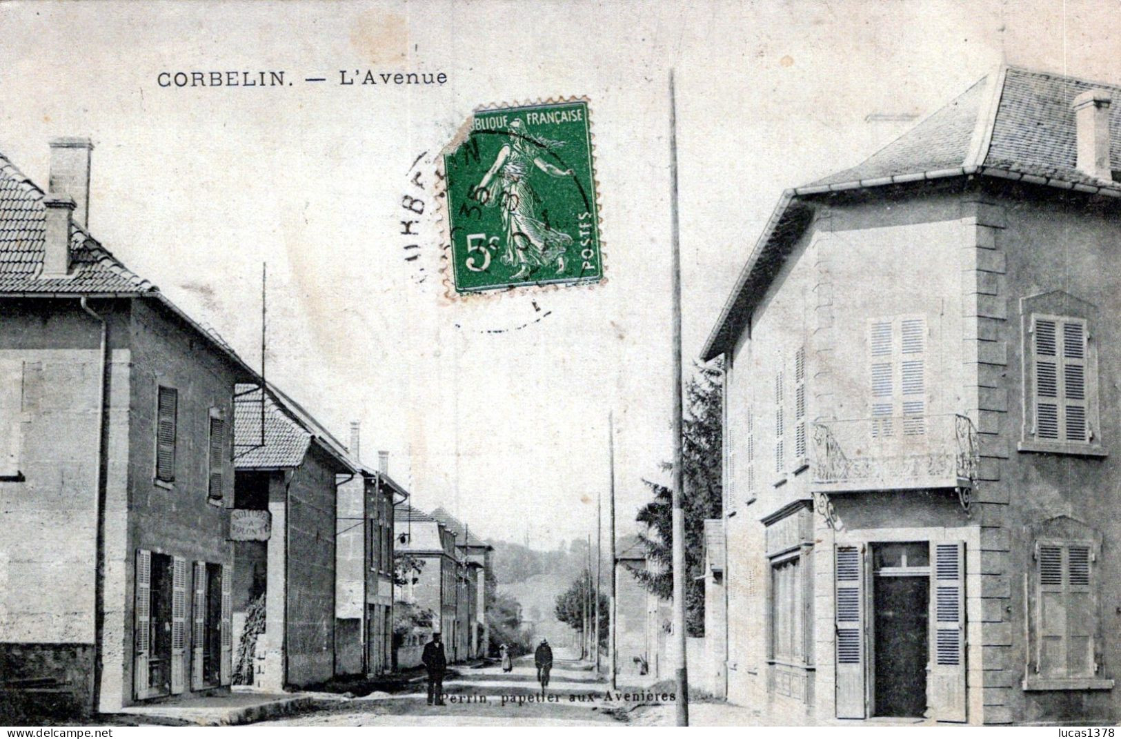 38 / CORBELIN / L'AVENUE