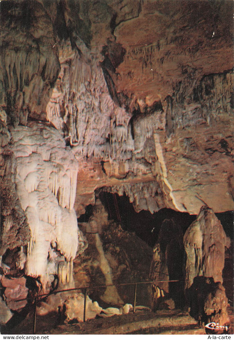 38 LA BALME LES GROTTES GROTTES DE LA BALME