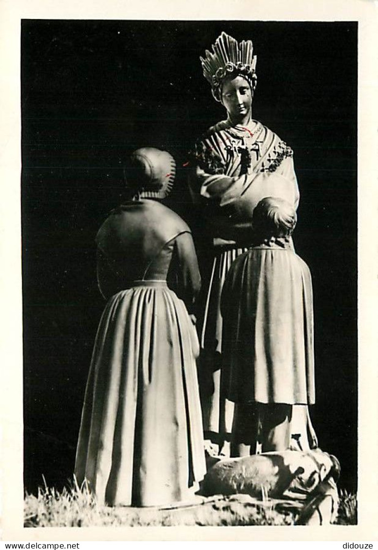 38 - La Salette - Pèlerinage de Notre Dame de La Salette - La Vierge et les Enfants (Mélanie et Maximilien) - Art Religi