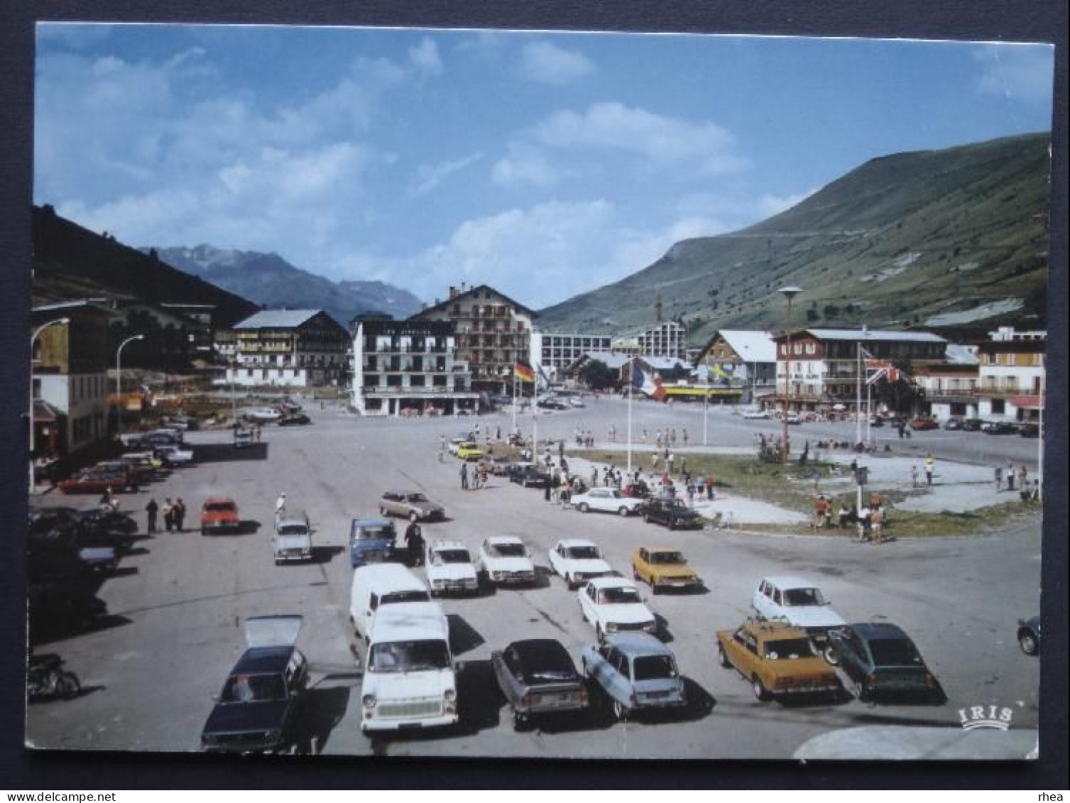 38 Les deux alpes Vénosc voiture 1960