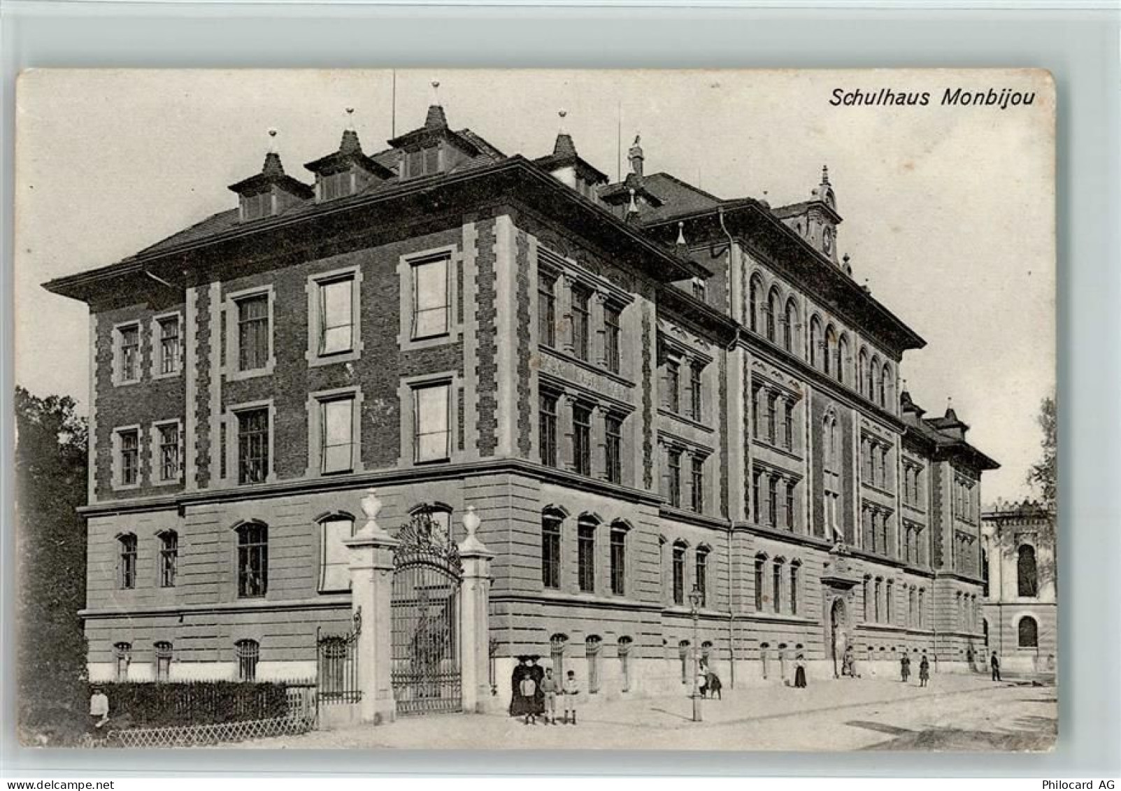 3800 Unterseen - Schulhaus Monbijou - 13100454